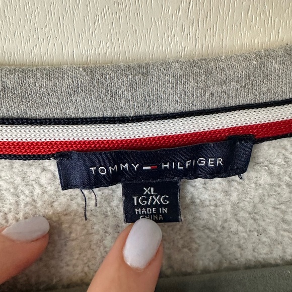 Tommy Hilfiger | Gray Sweatshirt with Ribbon Details - Picture 5 of 8